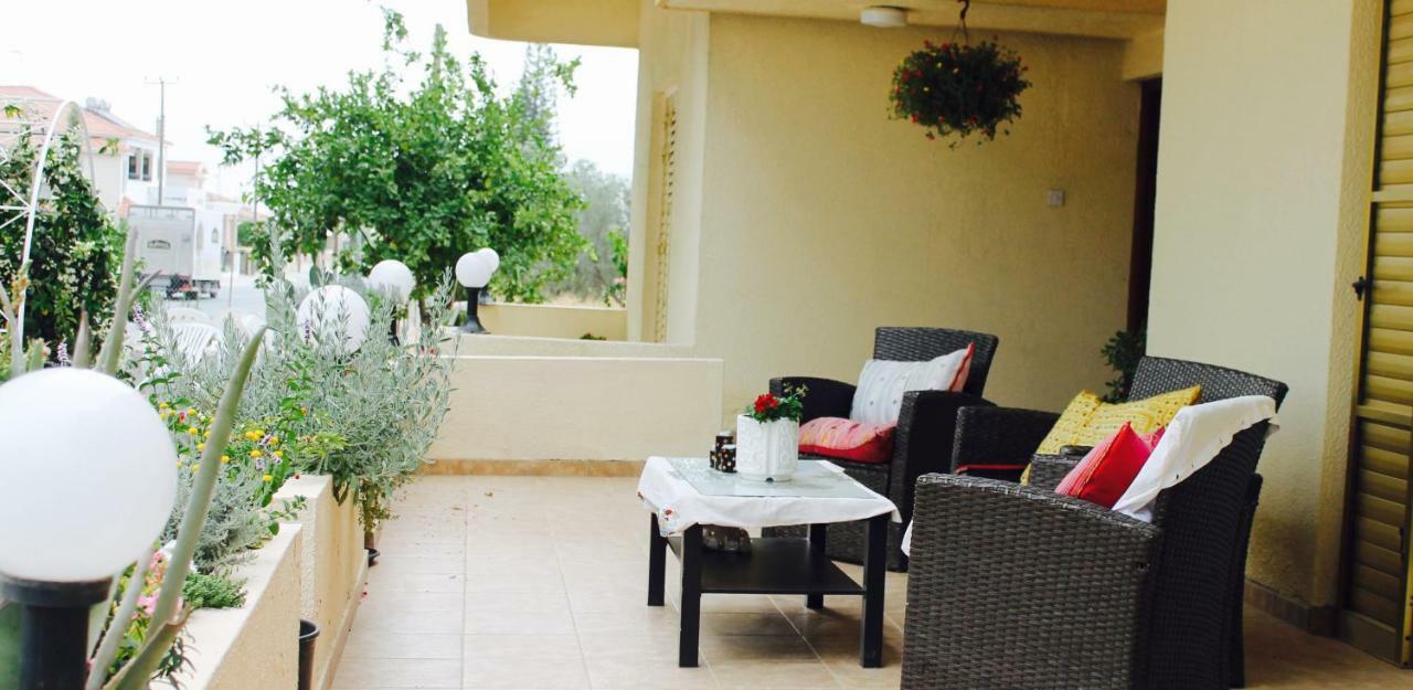 Villa Ithaca Larnaka Exterior foto